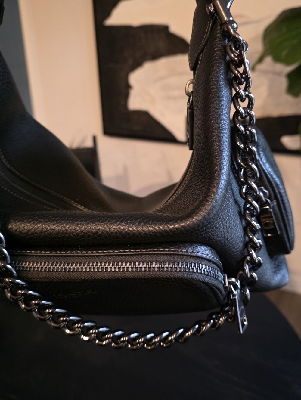 Coach Large Finn, crossbody Strap, and Chain - Picture 5 of 9